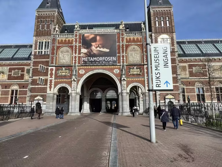 Explore the Nachtwacht at Rijksmuseum in Amsterdam